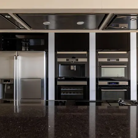 Bel Air - Stylish With Luxury Kitchen And Sauna T58 아파트