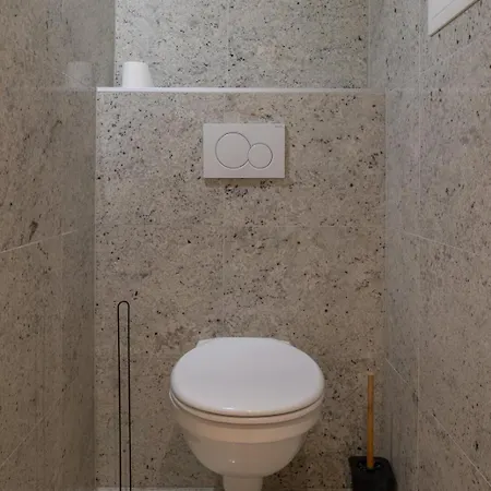 Bel Air - Stylish With Luxury Kitchen And Sauna T58 *